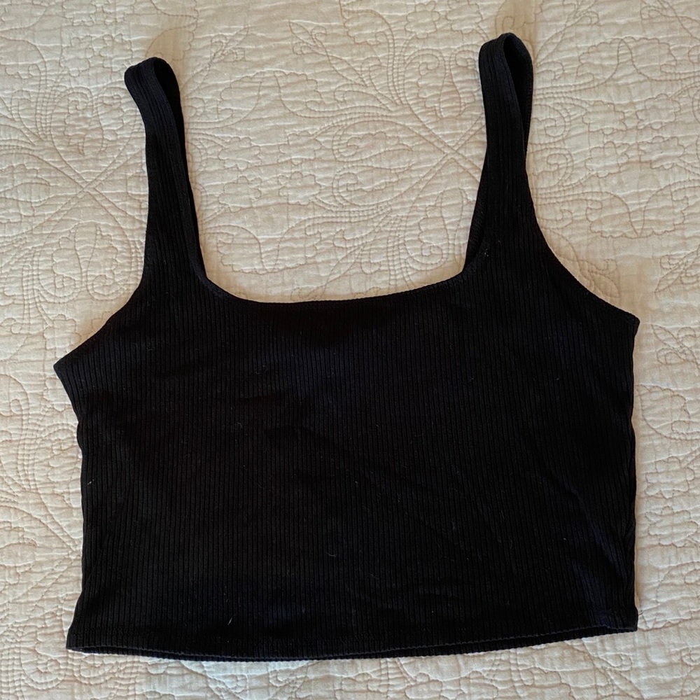 Black crop top